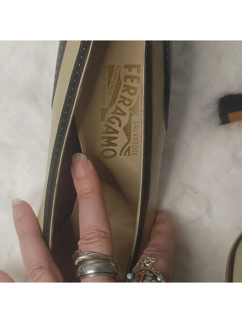Vintage Salvatore Ferragamo Spectator Pumps 10AA Made In Italy Black/Taupe